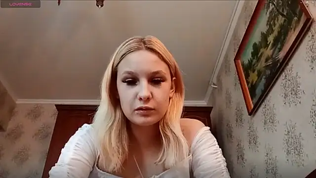 SharriLeisey online show from June 2, 10:17 am
