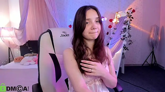 Elvienne online show from July 12, 3:08 am
