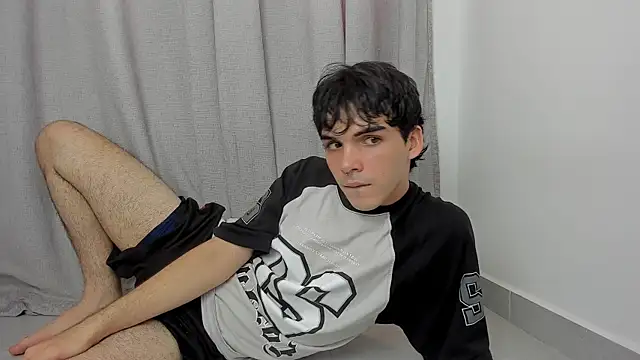VelvetEsteven online show from May 12, 4:37 pm