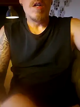 Kingclit1998 online show from May 25, 9:43 pm