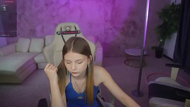 Melissa kiss054 online show from May 21, 10:17 pm