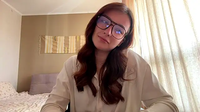 Snapshot of Stella_Rass chatting on May 14, 6:53 am Stella Rass online show from May 14, 6:53 am