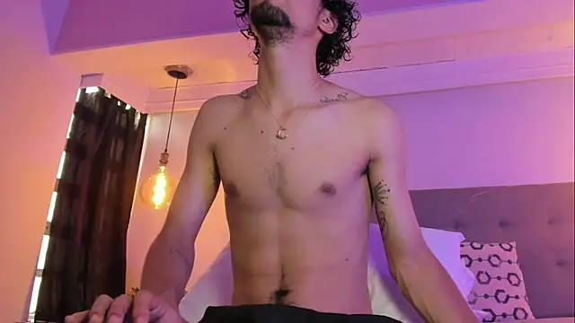 MichaelEvanss  online show from July 15, 1:49 pm