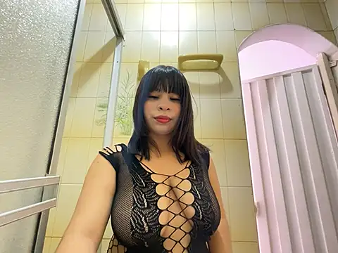 luna silk  online show from May 28, 6:49 pm