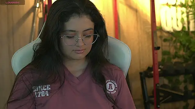 Madison Flame online show from May 25, 7:31 pm