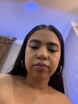 Dulcerouss   online show from May 15, 11:39 am