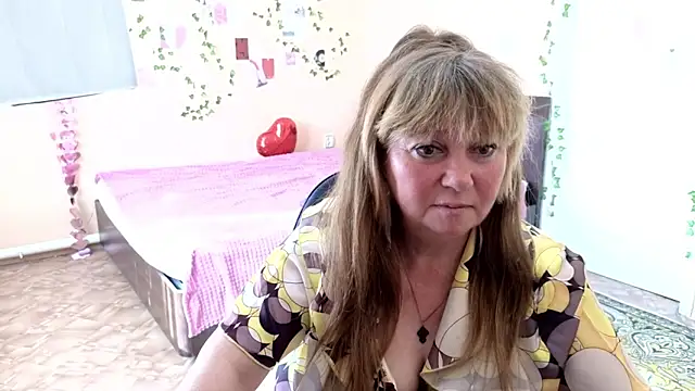 Melania Cook online show from May 24, 4:50 am