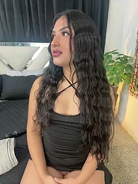 Snapshot of SabrinaX_X chatting on May 2, 11:54 pm SabrinaX X online show from May 2, 11:54 pm