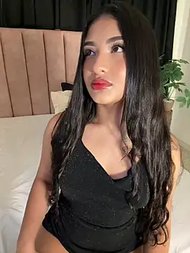 SabrinaX X online show from June 12, 10:19 pm