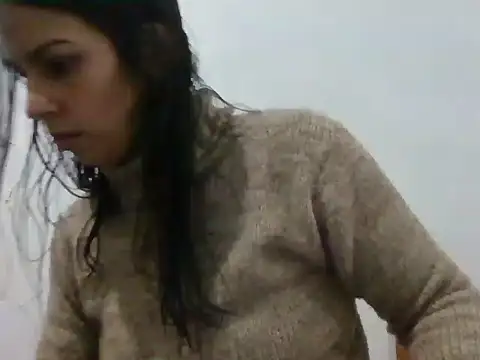 pamelaamorette online show from May 20, 8:37 pm