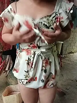 Lily Henry online show from July 7, 7:23 am