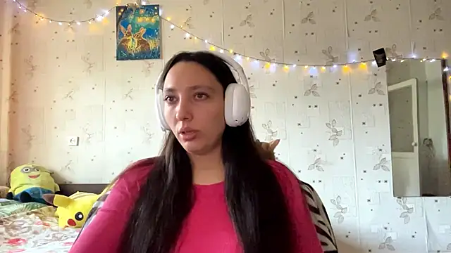 SheeringGape online show from May 18, 1:13 am