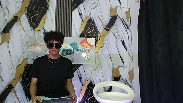 GOLDEN 2026 online show from May 7, 7:41 pm