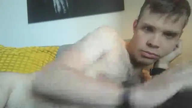Snapshot of sexybushguyIvar chatting on May 1, 6:18 am sexybushguyIvar online show from May 1, 6:18 am