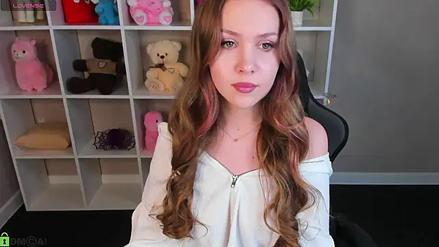 Evelyn Palmer online show from May 30, 9:06 am