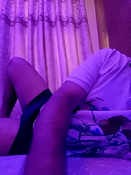 Snapshot of married_man22 chatting on May 4, 12:12 pm married man22 online show from May 4, 12:12 pm