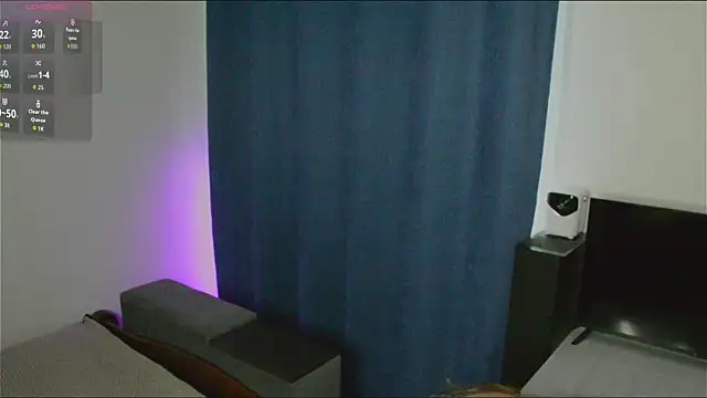 Snapshot of MiaSweetti chatting on May 29, 3:59 am MiaSweetti online show from May 29, 3:59 am