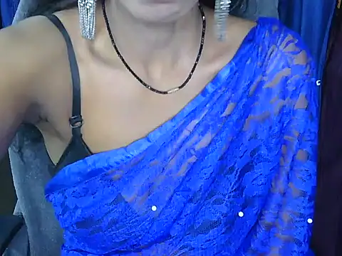 Snapshot of wild_minakshi chatting on May 30, 4:31 am wild minakshi online show from May 30, 4:31 am