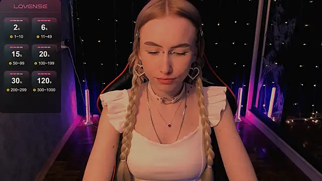 GoddessBambi online show from June 4, 11:38 am