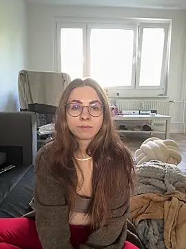 SweetLuna96 online show from May 15, 2:57 pm