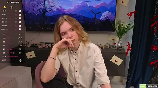 VallieFugate online show from May 17, 6:11 am