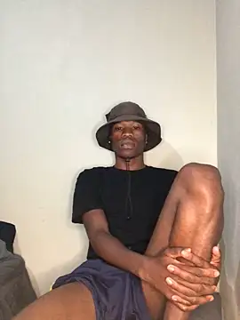 Snapshot of thandolezwe1 chatting on May 14, 8:04 pm thandolezwe1 online show from May 14, 8:04 pm