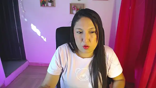 Keyla 92 online show from May 20, 1:06 pm