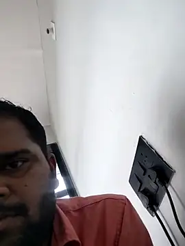 Snapshot of pat10x chatting on May 29, 5:38 am pat10x online show from May 29, 5:38 am