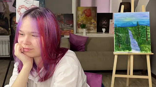 MoonF0xy online show from May 29, 10:24 am