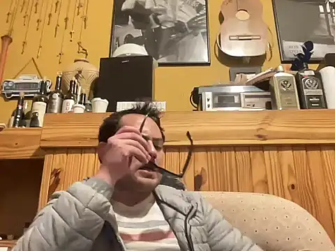 alecsgzz online show from May 14, 10:27 pm