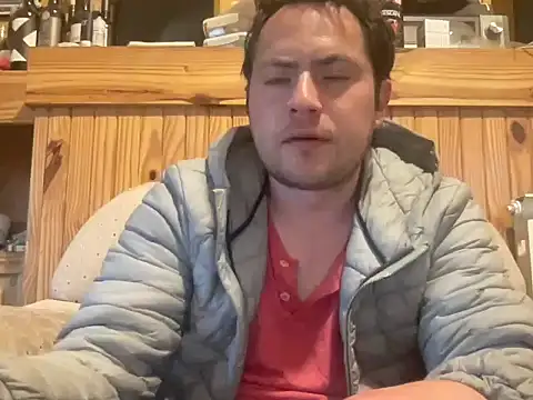 Snapshot of alecsgzz chatting on July 14, 11:05 am alecsgzz online show from July 14, 11:05 am