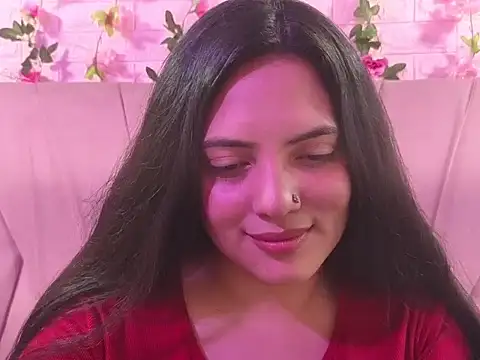Snapshot of Isabella_Mora_ chatting on May 21, 3:13 am Isabella Mora online show from May 21, 3:13 am
