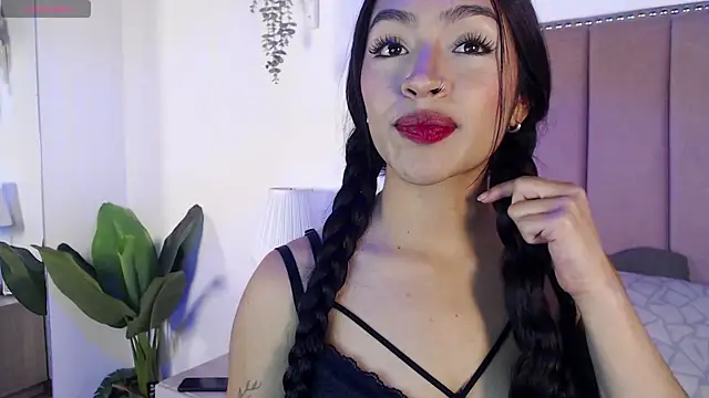Snapshot of Littlejade_dh chatting on May 21, 11:50 am Littlejade dh online show from May 21, 11:50 am