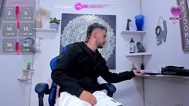 Snapshot of Jey_hot7 chatting on June 29, 7:47 pm Jey hot7 online show from June 29, 7:47 pm
