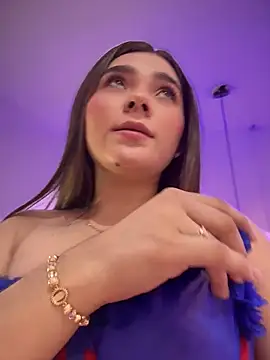 Mia Rodriguezz  online show from May 10, 3:23 am