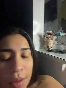 SussyFoxxx online show from May 22, 4:52 am