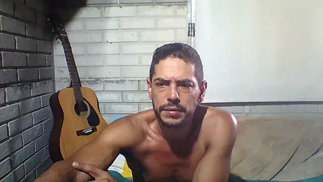 Snapshot of Warrior_Gape chatting on July 10, 10:45 pm Warrior Gape online show from July 10, 10:45 pm