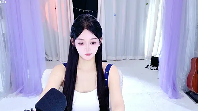 Snapshot of Wa-Nini chatting on May 27, 7:27 am Wa-Nini online show from May 27, 7:27 am