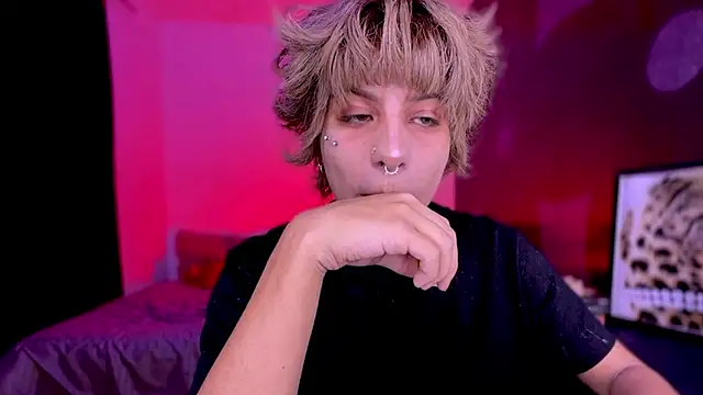 Aronn 44 online show from May 26, 1:23 am