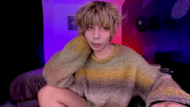 Aronn 44 online show from May 28, 2:20 am