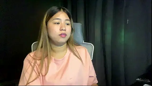 Snapshot of SammyFaragoza chatting on May 25, 1:06 pm SammyFaragoza online show from May 25, 1:06 pm