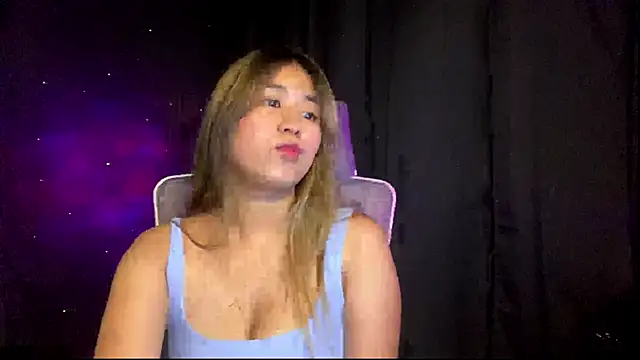 Snapshot of SammyFaragoza chatting on May 27, 1:30 pm SammyFaragoza online show from May 27, 1:30 pm