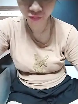 Girl lovebaby online show from May 29, 2:42 am