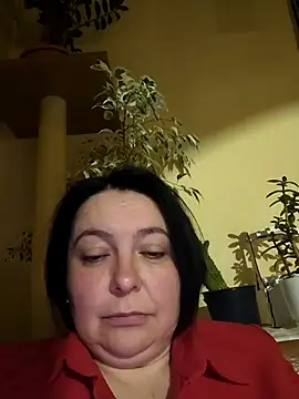 Snapshot of EmmaEmmy40 chatting on May 4, 7:10 pm EmmaEmmy40 online show from May 4, 7:10 pm