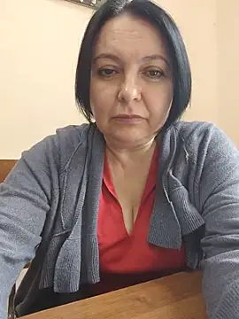 Snapshot of EmmaEmmy40 chatting on May 22, 9:26 am EmmaEmmy40 online show from May 22, 9:26 am