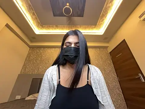 Snapshot of Miss_Heer chatting on May 23, 6:45 pm Miss Heer online show from May 23, 6:45 pm