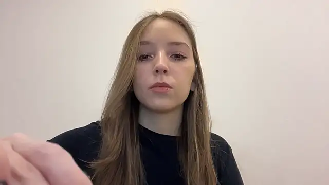 QueenBalensiefen online show from May 20, 4:24 pm