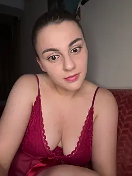 ema-emanuela online show from July 6, 9:50 pm