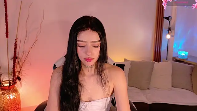Snapshot of ludovikasallow chatting on May 2, 3:50 pm ludovikasallow online show from May 2, 3:50 pm