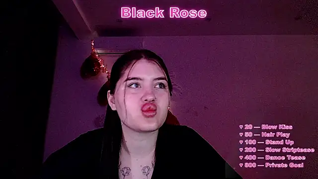 Snapshot of Blackangels chatting on May 4, 7:43 pm Blackangels online show from May 4, 7:43 pm
